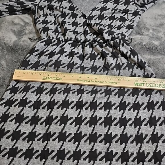 NY Collection Black Gray Houndstooth Long Sleeve Faux Wrap Midi Dress Size XS - Picture 6 of 7